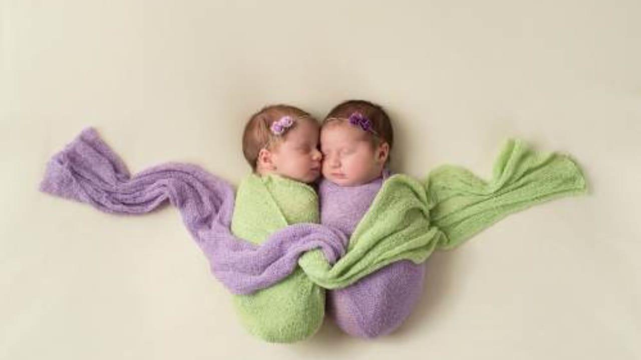ट्विंस को दें सबसे यूनिक नाम, इनका अर्थ भी है खास, देखें लिस्ट