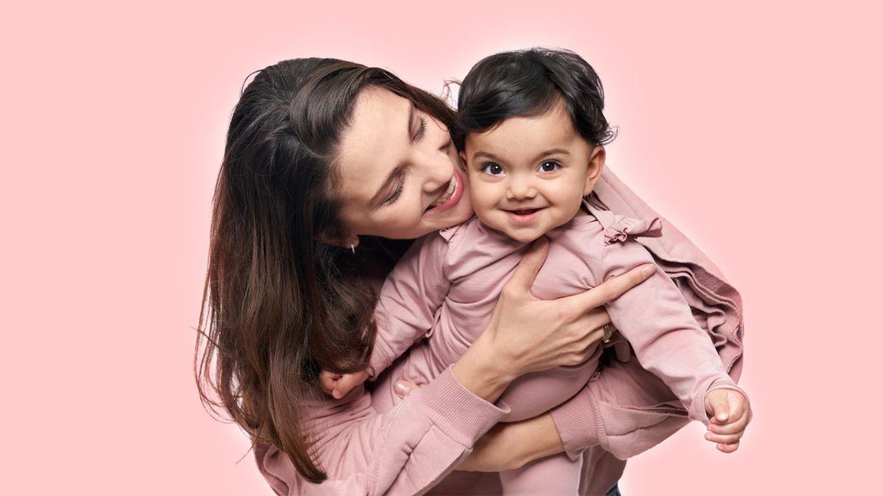 जेन-बीटा बच्चों को पालने के 4 ज़बरदस्त टिप्स, हर माता-पिता को जानना चाहिए