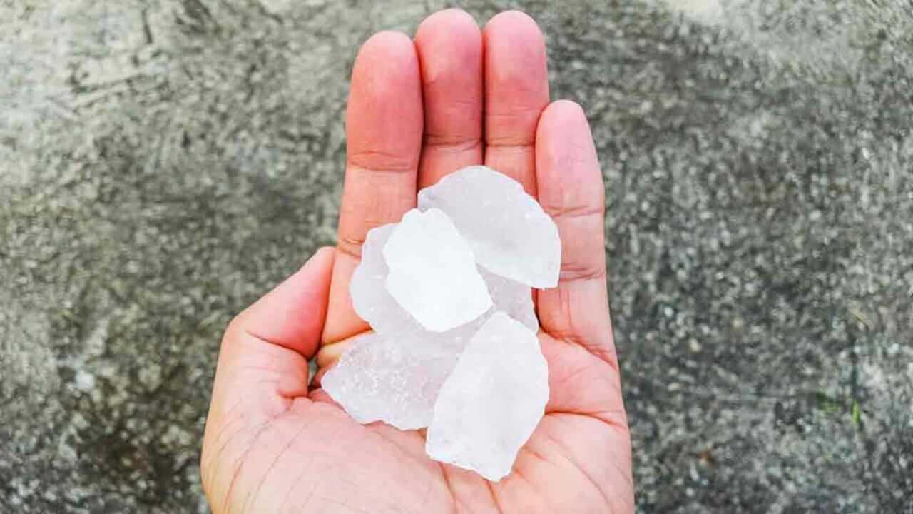 नवरात्रि में करें कपूर के ये 2 उपाय, होने लगेगा धन लाभ, दूर होगा गृह क्लेश