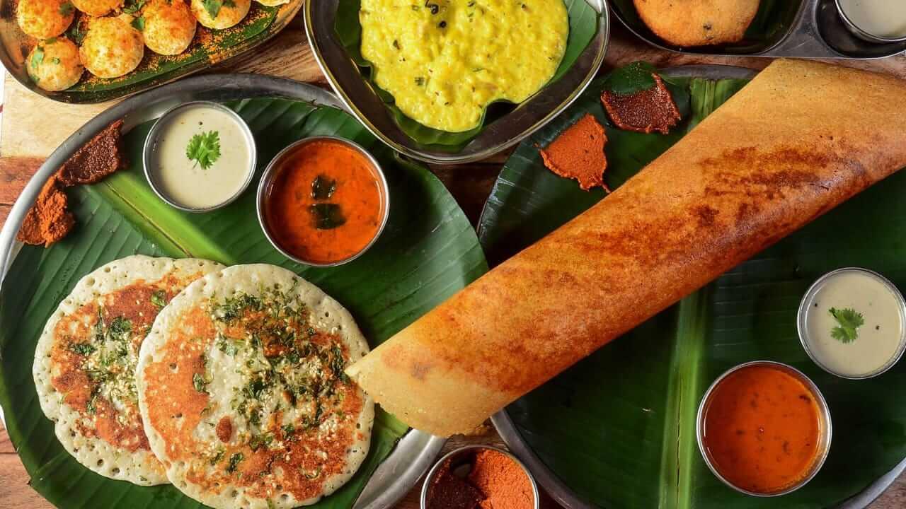 भारत के अलग-अलग राज्यों की Traditional Dishes का जरूर लें आनंद, बेहतरीन स्वाद जीत लेगा दिल
