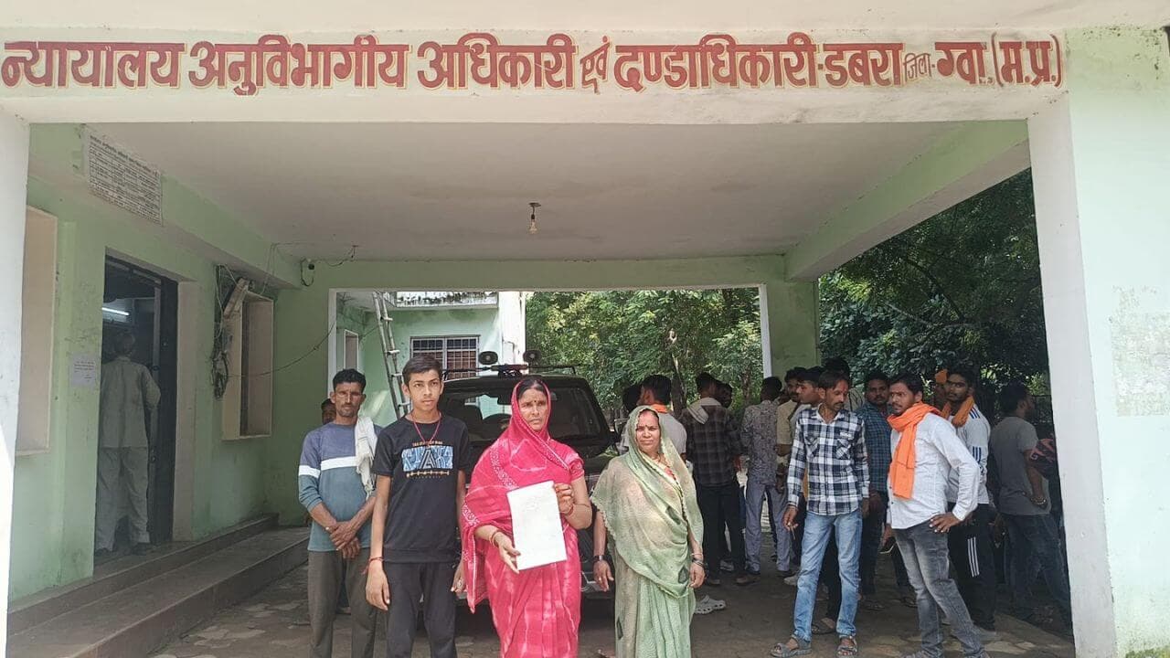 डबरा में दबंगों का आतंक, महिला को दी जान से मारने की धमकी, पीड़िता ने SDM से की शिकायत