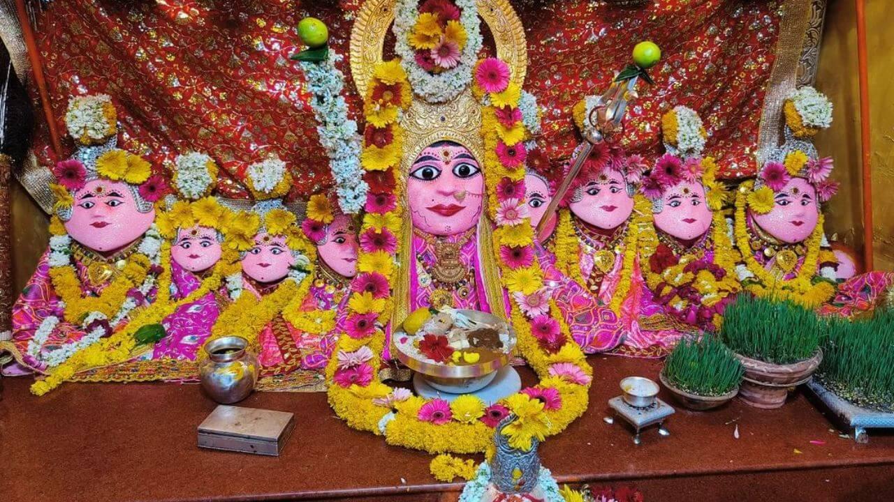 नवरात्रि में इंदौर के इस मंदिर में परिवार के साथ करें दर्शन, पाएं सुख-समृद्धि