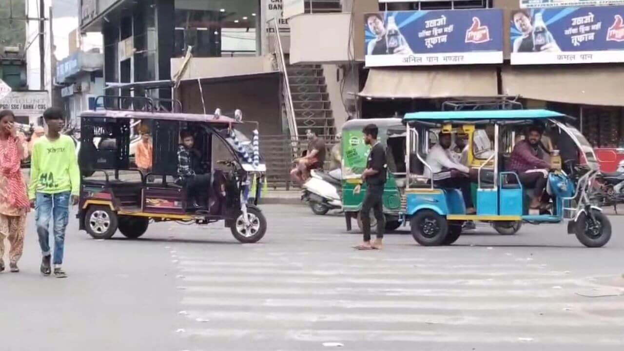 ग्वालियर कलेक्टर की सख्ती, बिना पंजीयन दौड़ रहे ई-रिक्शों को जब्त करने के निर्देश