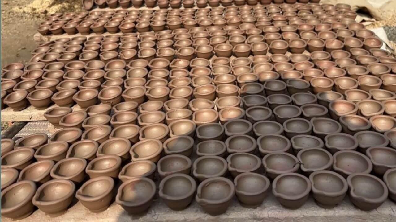 मिट्टी के दीपक बेचने वालों को दिवाली भी होगी रोशन, ग्वालियर कलेक्टर ने जिले के अधिकारियों को दिए ये निर्देश