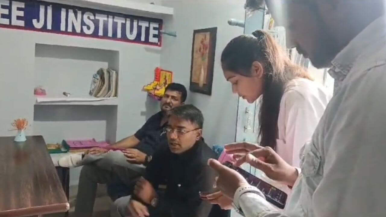MP में फर्जी तरीके से चल रहे मेडिकल इंस्टिट्यूट का भांडाफोड़, प्रशासन ने किया सील, दवाइयां जब्त
