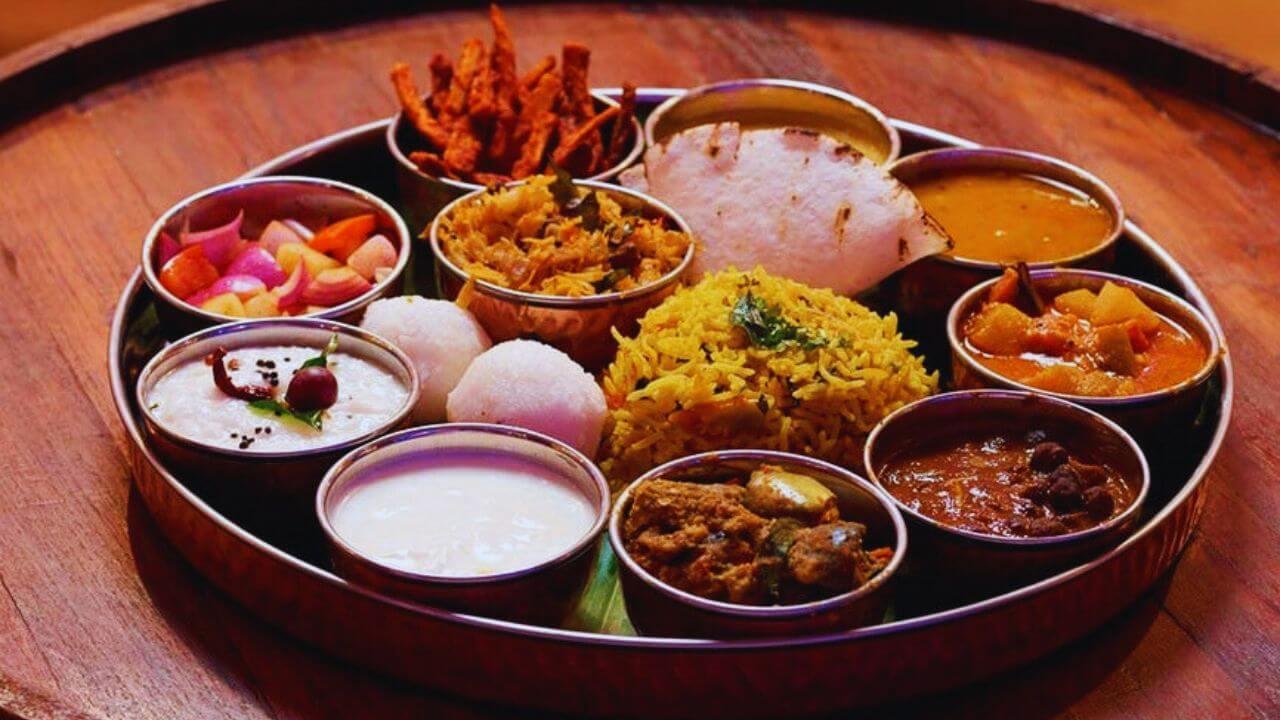 दिल जीत लेंगे MP के ये 5 लाजवाब व्यंजन, एक बार खाने के बाद कभी नहीं भूलेंगे स्वाद