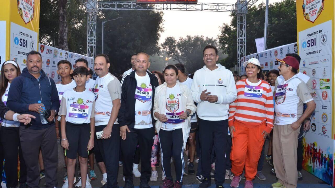 जबलपुर में सूर्य हाफ मैराथन का आयोजन, 10 हजार लोगों ने लिया हिस्सा