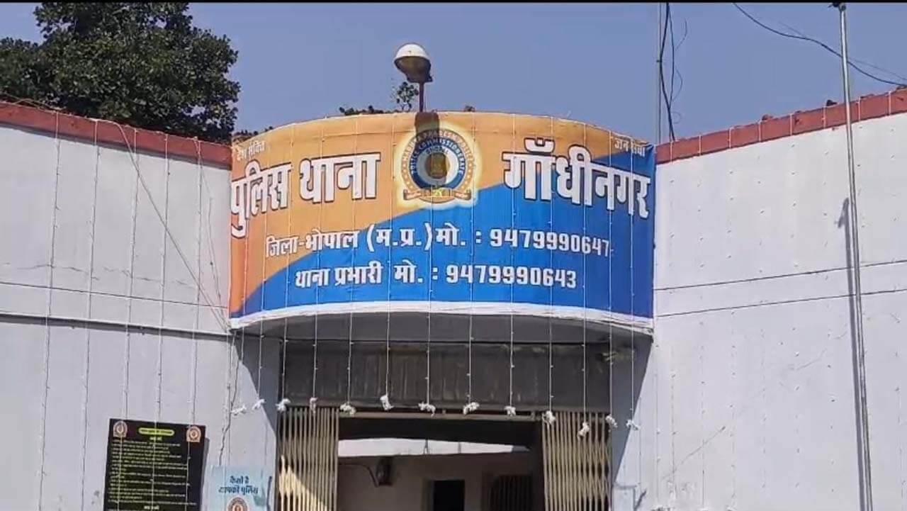 जुआ पर पुलिस की छापा मार कार्रवाई, 24 जुआरी दबोचे