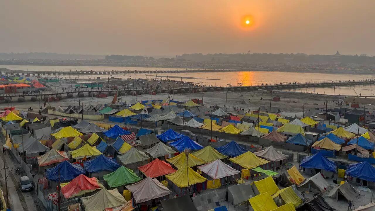 त्रिवेणी संगम के पास मौजूद है ये 3 अद्भुत स्थल, जरूर देखें और बनाएं अपनी यात्रा को और भी मजेदार