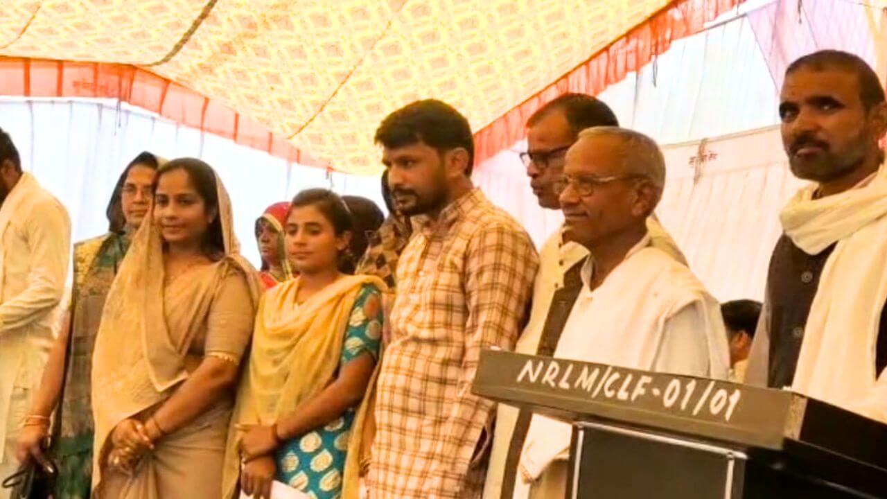 जेल में रहकर लड़ा चुनाव फिर बने जनपद अध्यक्ष, अब मिली सज़ा तो दोनों पदों से हटाए गए नेताजी