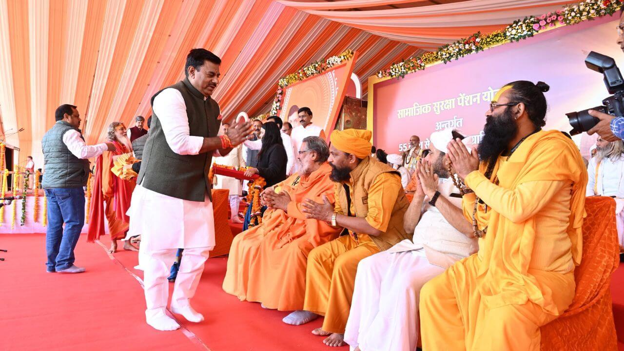 कांग्रेस पर भड़के BJP विधायक रामेश्वर शर्मा, बोले- सुधर जाओ, वरना आपस में बात करने के लिए चार लोग  नहीं बचेंगे