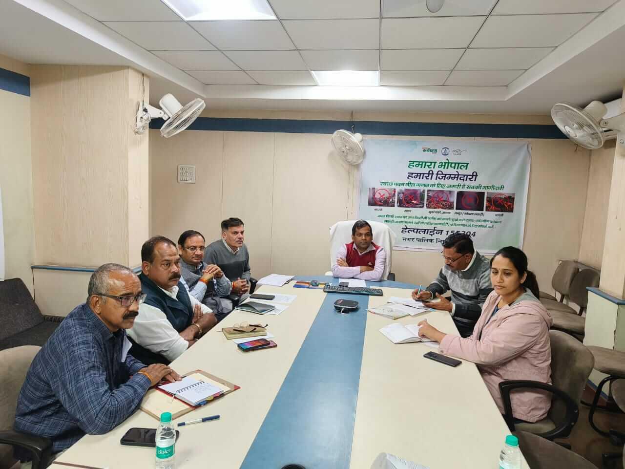 भोपाल में लगातार बढ़ते वायु प्रदूषण पर निगम हुआ सख्त, बनाई गई टॉस्क फोर्स, अलाव, कचरा जलाने पर भी लगेगा प्रतिबंध