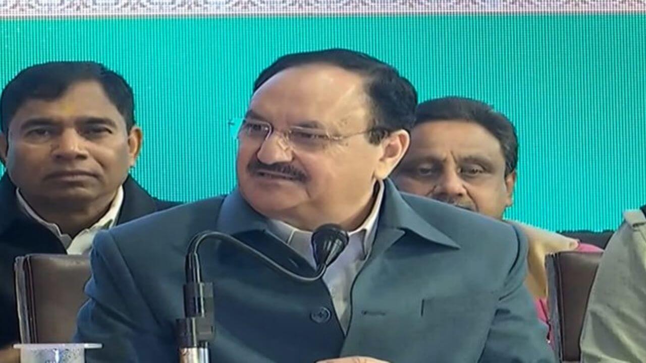 Delhi Election 2025: महिलाओं की समृद्धि, बुजुर्गों का ख़याल, BJP ने जारी किया संकल्प पत्र का पहला भाग