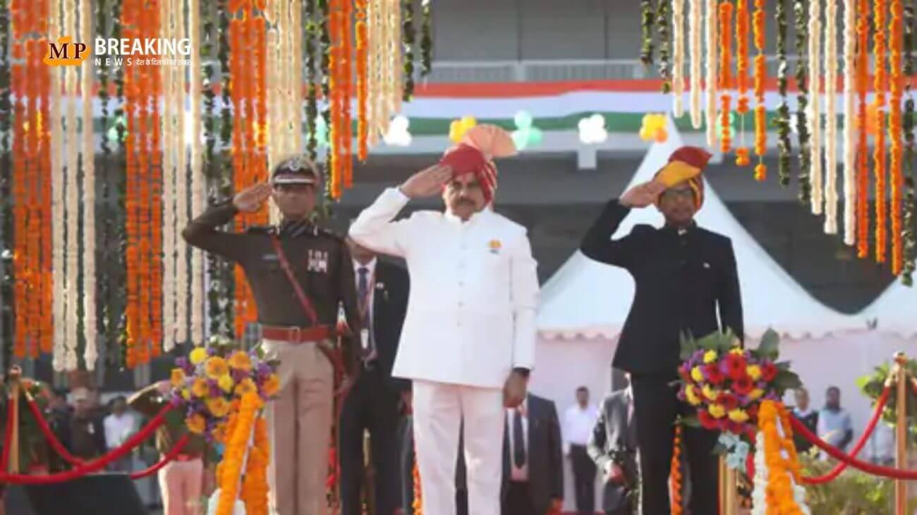 76 वे गणतंत्र दिवस के मौके पर सीएम डॉ. मोहन यादव ने फहराया इंदौर में तिरंगा, की संविधान निर्माताओं, राष्टभक्तों, सेनानियों को श्रद्धांजलि अर्पित