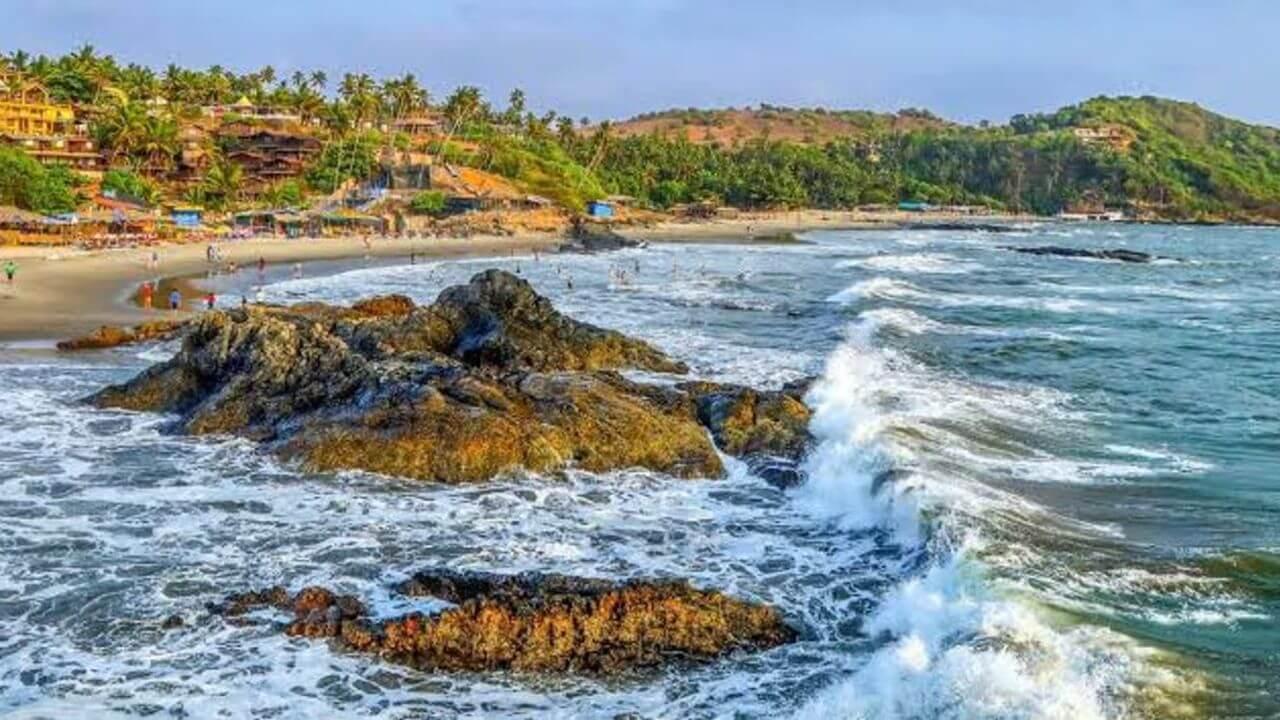 MP Tourism: मध्य प्रदेश का मिनी गोवा, जहां पर्यटकों को मिलती है एडवेंचर्स की दुनिया