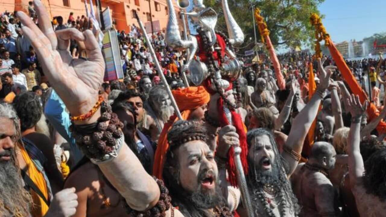 महाकुंभ 2025: जानिए पहली बार कब और कहां हुआ था इस भव्य मेले का आयोजन, 850 साल पुरानी है परंपरा