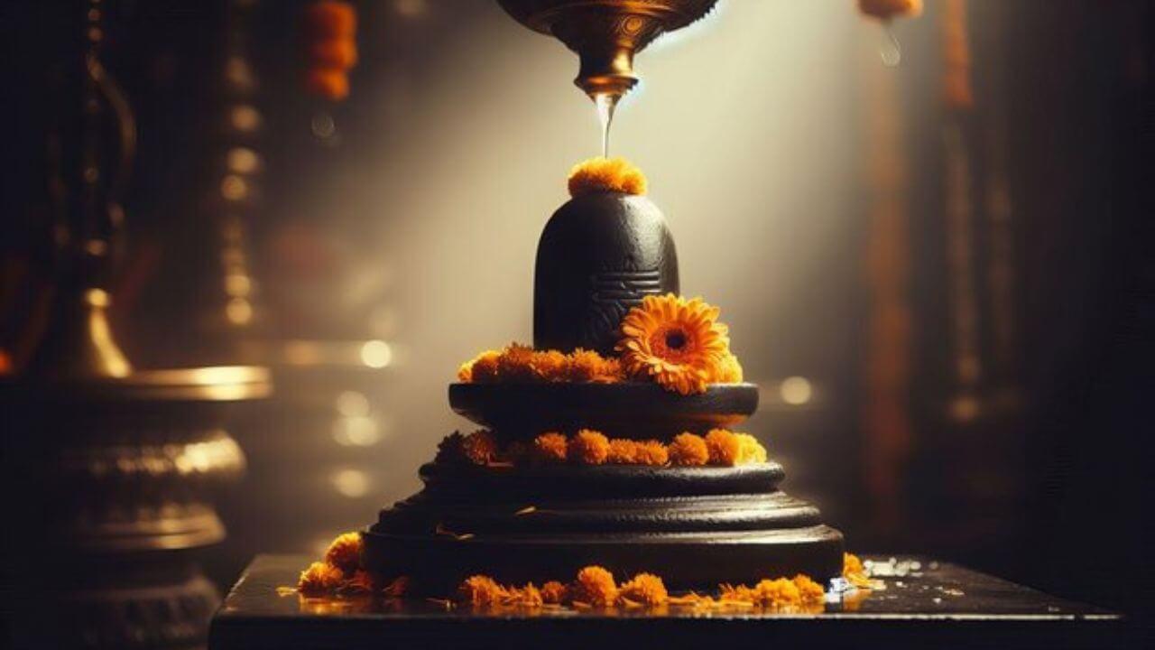 सिर्फ 2 मिनट रोज़ जपिए ये शिव मंत्र, दुःख-दरिद्रता हमेशा के लिए खत्म