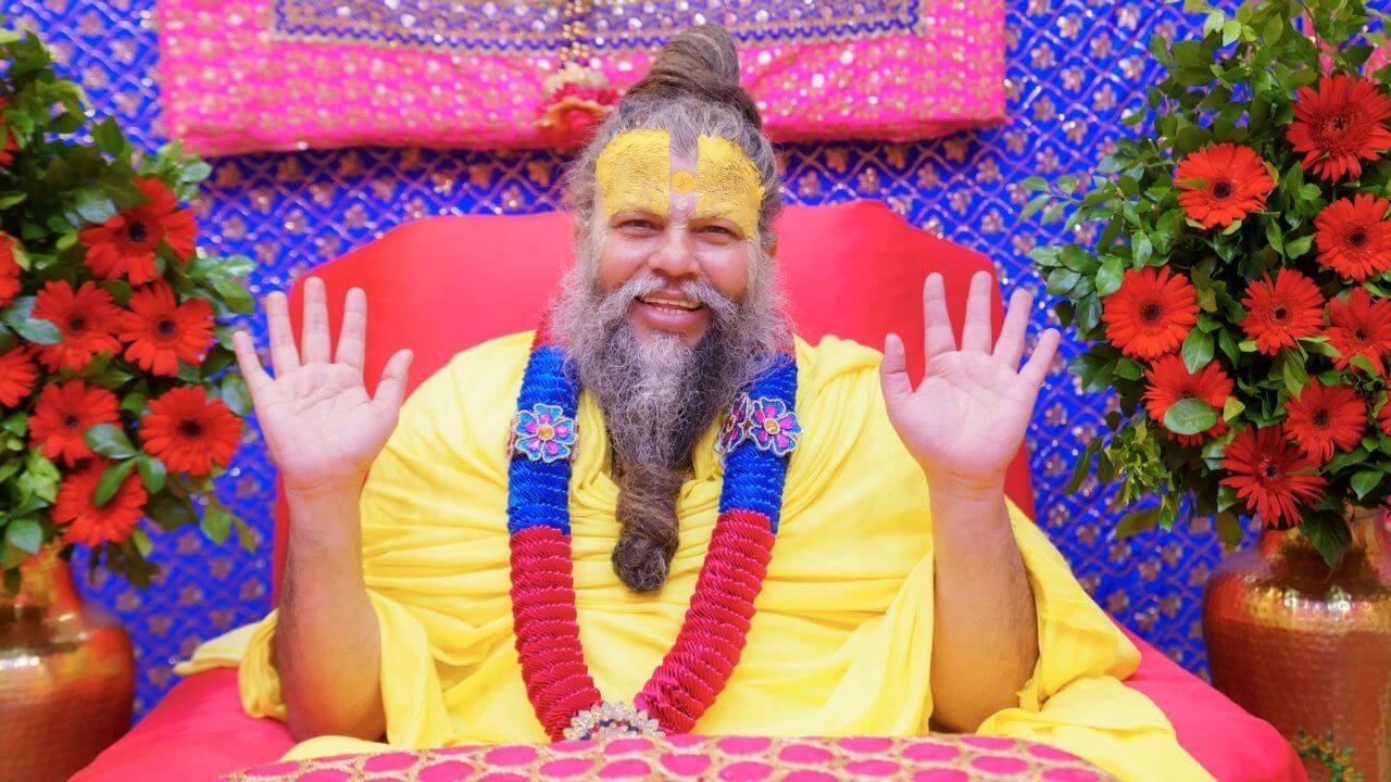 ढोंगी बाबाओं से बचें! न टोटका, न झाड़-फूंक, प्रेमानंद जी महाराज ने बताया बुरी नजर से बचने का असली तरीका