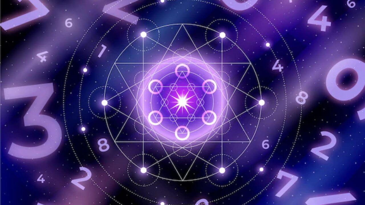 लोगों की बातों में जल्दी आती हैं इन 4 तारीखों में जन्मी लड़कियां, स्वभाव से होती हैं भावुक