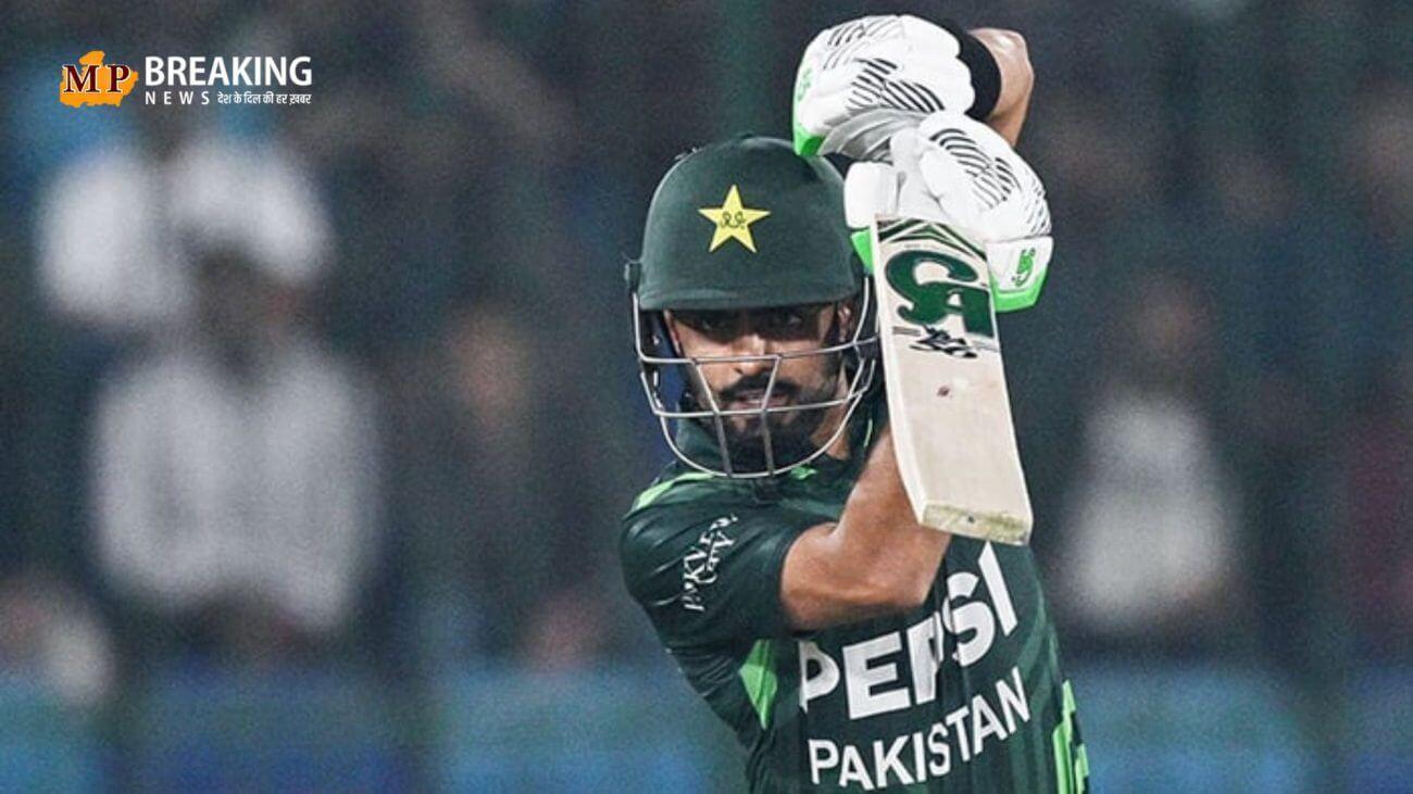 टीम को जीत से दूर ले जाकर छोड़ देते हैं, किंग कोहली और बॉब्जी में ये है अंतर….एक बार फिर उठे बाबर आजम पर सवाल