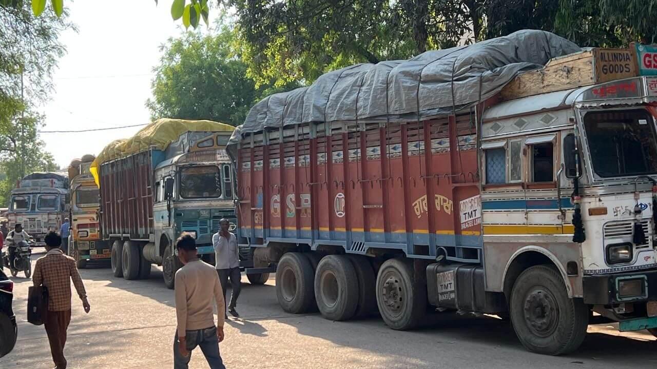 15 हजार क्विंटल जब्त गेहूं किसका? एक दिन बाद भी सामने नहीं आया कोई व्यापारी, प्रशासन लेगा कड़ा एक्शन