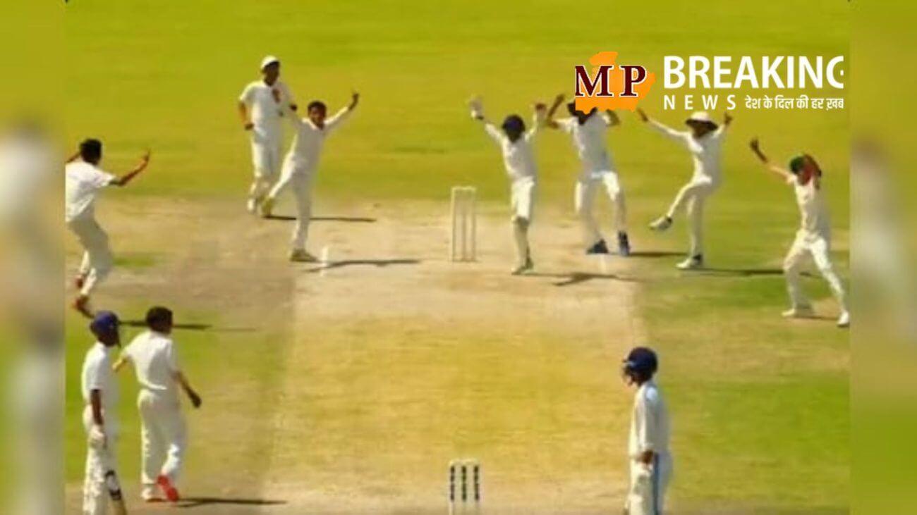 गेंदबाज से नहीं भांगड़ा से परेशान हुए बल्लेबाज, वीडियो देख बोले लोग- वाह रे लिटिल कोहली, विकेटकीपर ने मैदान पर बना दिया मोमेंट