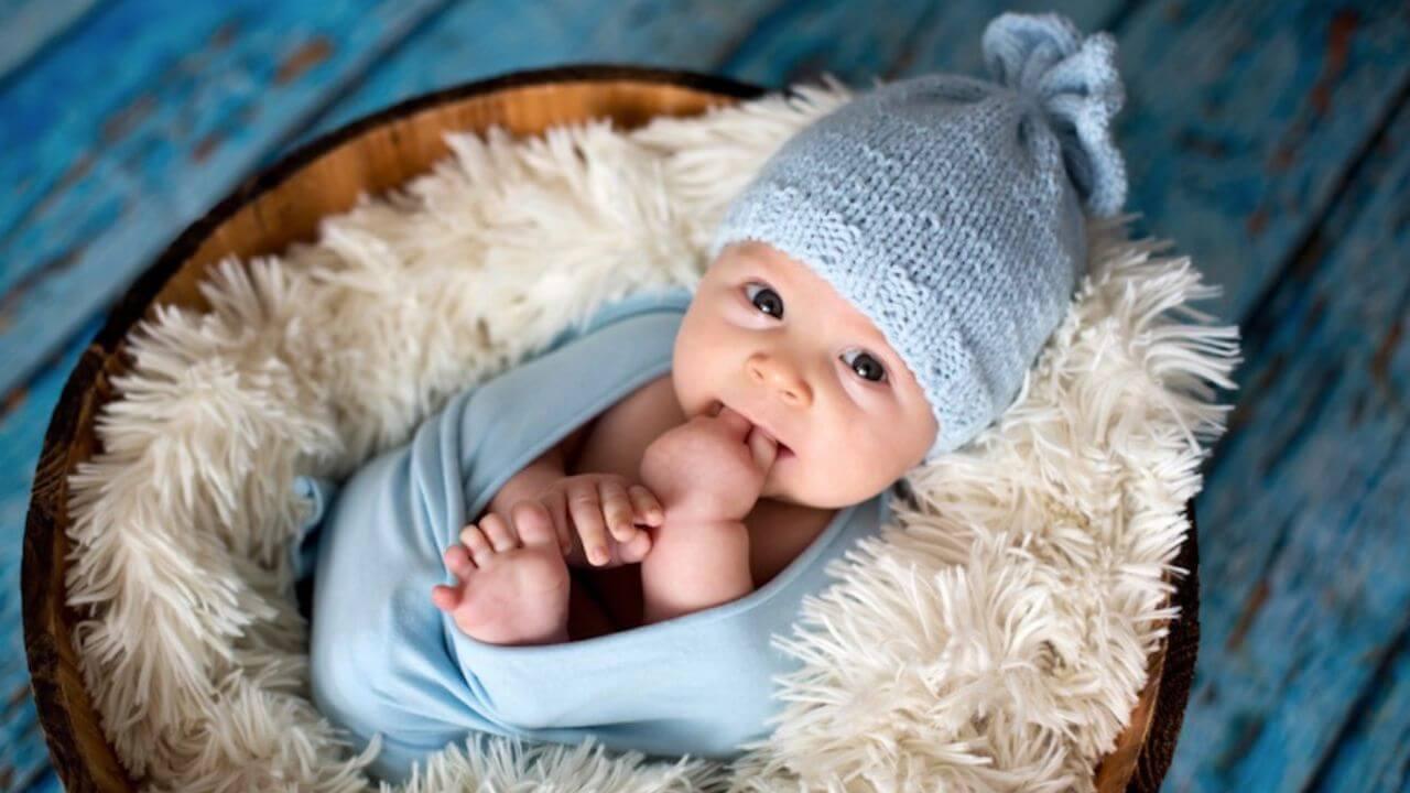 राजकुमार को दें ये आध्यात्मिक नाम, बच्चे में आएंगे ईश्वरीय गुण