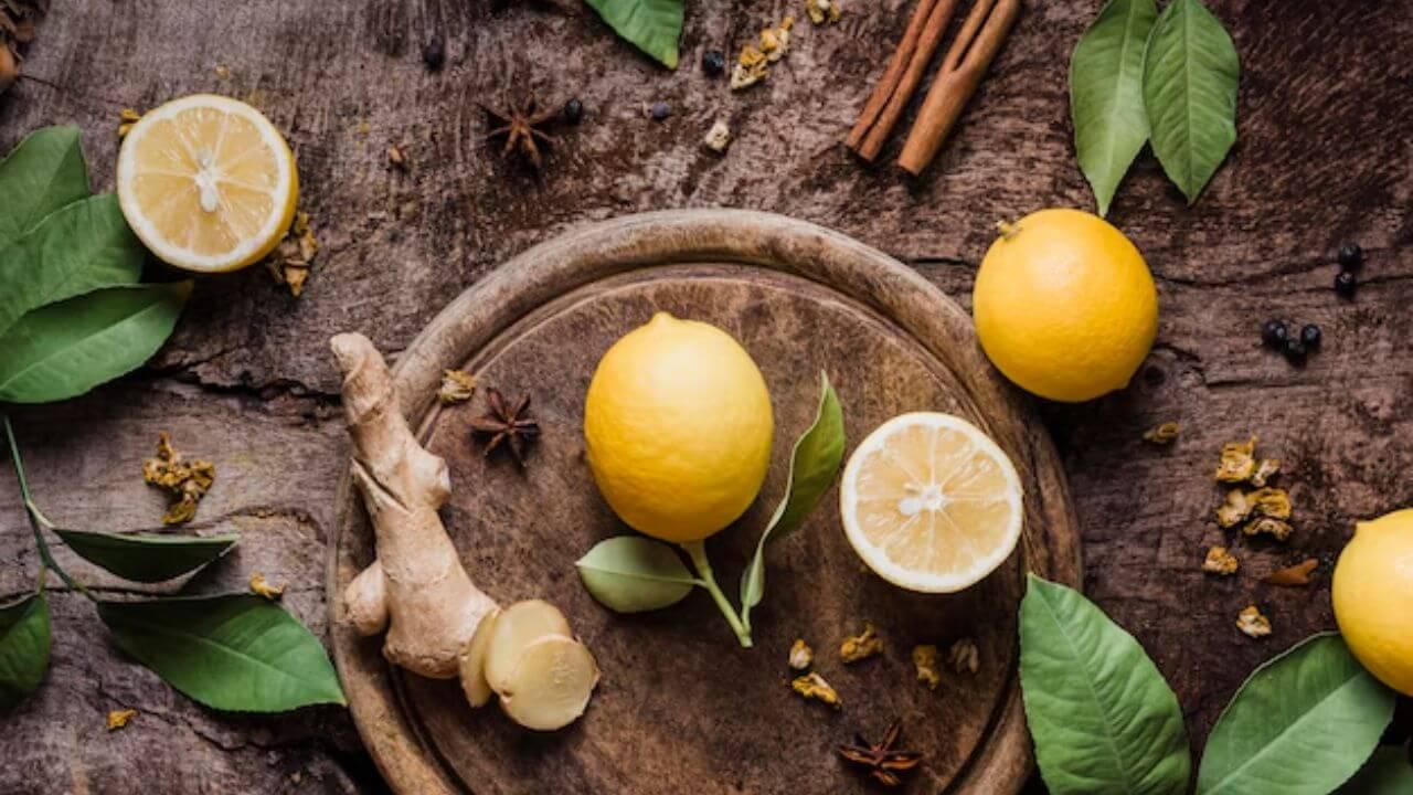 बनते-बनते बिगड़ रहे हैं काम? रविवार को अपनाएं ये नींबू के अचूक टोटके और दूर करें बाधाएं