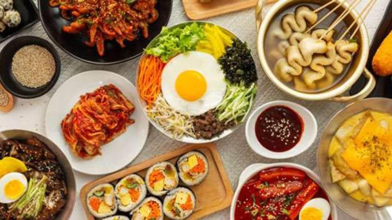 लाजवाब है इन 5 कोरियन डिशेज का स्वाद, भारतीयों के बीच है फेमस