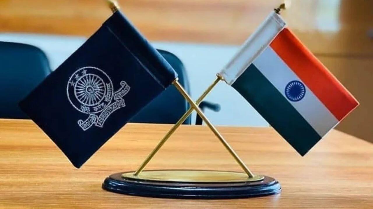 क्या आप जानते है एक कलेक्टर को कितना मिलता है वेतन-भत्ता ? गाड़ी बंगले के अलावा क्या क्या मिलती है लग्जरी सुविधाएं-पावर