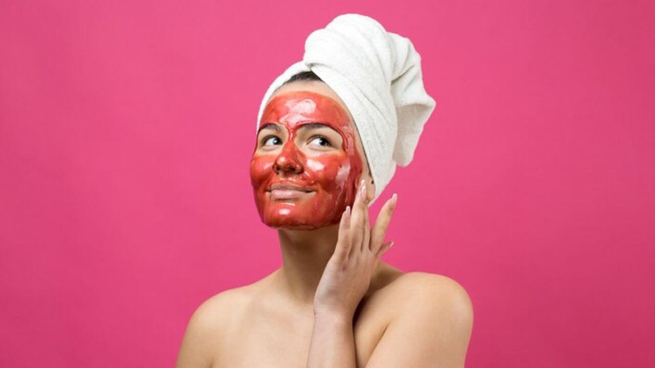 चुकंदर फेशियल से मिलेगी कोरियन ग्लास स्किन, चमक उठेगी आपकी त्वचा