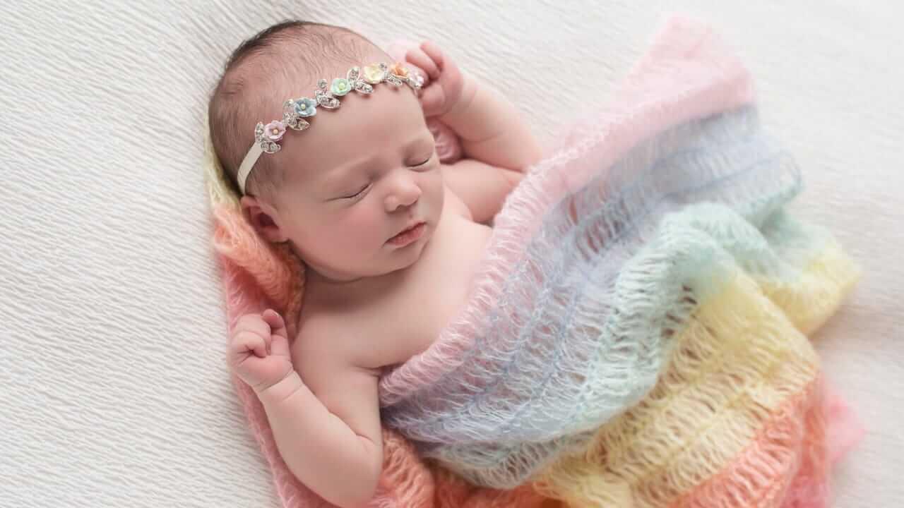 प्यारी गुड़िया को दें संस्कृत के सुंदर नाम, इनके अर्थ जान खिल उठेगा चेहरा