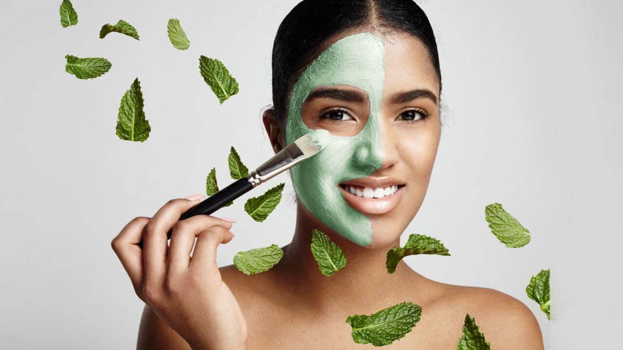 अब पुदीना देगा पार्लर जैसी दमकती स्किन! जानिए अपनी स्किन टाइप के हिसाब से बेस्ट मिंट फेस पैक