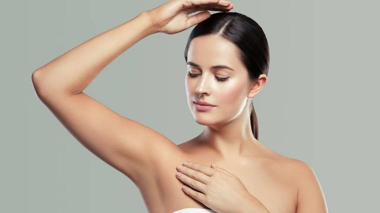 सिर्फ एक हफ्ते में अंडरआर्म्स का कालापन होगा गायब, आज ही अपनाएं ये नेचुरल उपाय