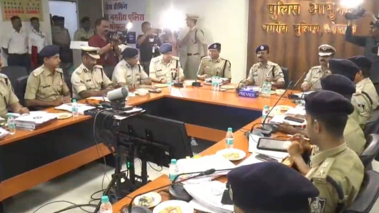 भोपाल में डीजीपी कैलाश मकवाना ने ली समीक्षा बैठक, अपराध नियंत्रण और सुरक्षा सुधार पर चर्चा