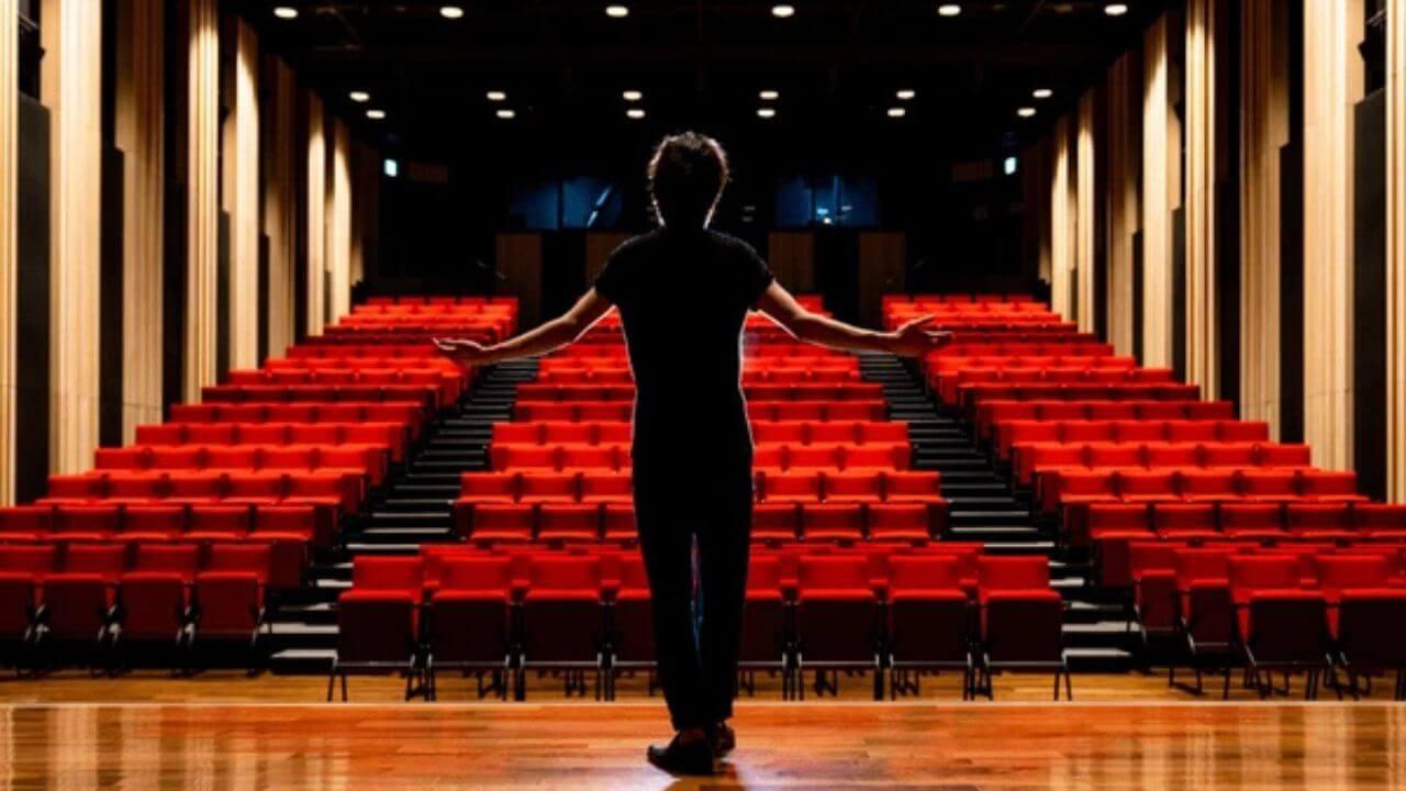 बॉलीवुड का सबसे हैंडसम हीरो, जिसने खलनायक बनकर भी सबके दिलों पर किया राज, आजतक कोई नहीं दे पाया टक्कर!