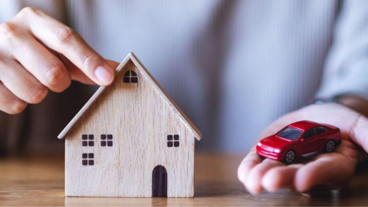 रिश्तेदारों की नकल में न करें कार या मकान की खरीदारी, वरना उठाने पड़ सकते हैं भारी आर्थिक नुकसान