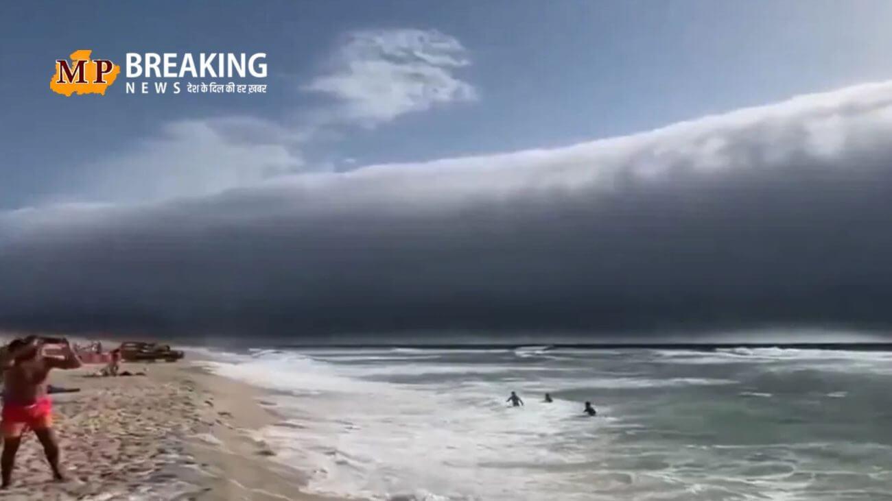 पुर्तगाल के समुद्र तट पर दिखा अनोखा नजारा, हैरान हुए लोगों ने कैमरे में किया कैद, आखिर क्या था ये जानिए!