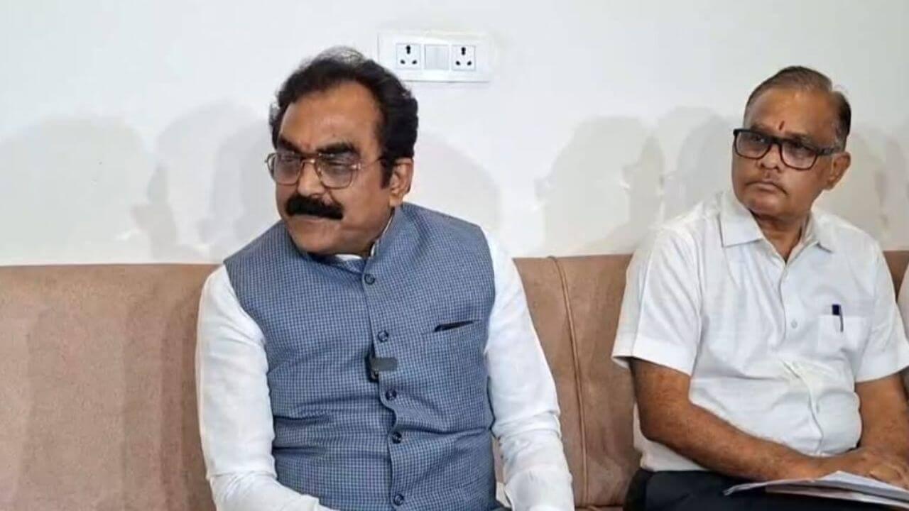 MP के PWD मंत्री राकेश सिंह ने दिया ऐसा बयान कि मच गया बवाल, बोले- ‘जब तक सड़कें रहेंगी…’,