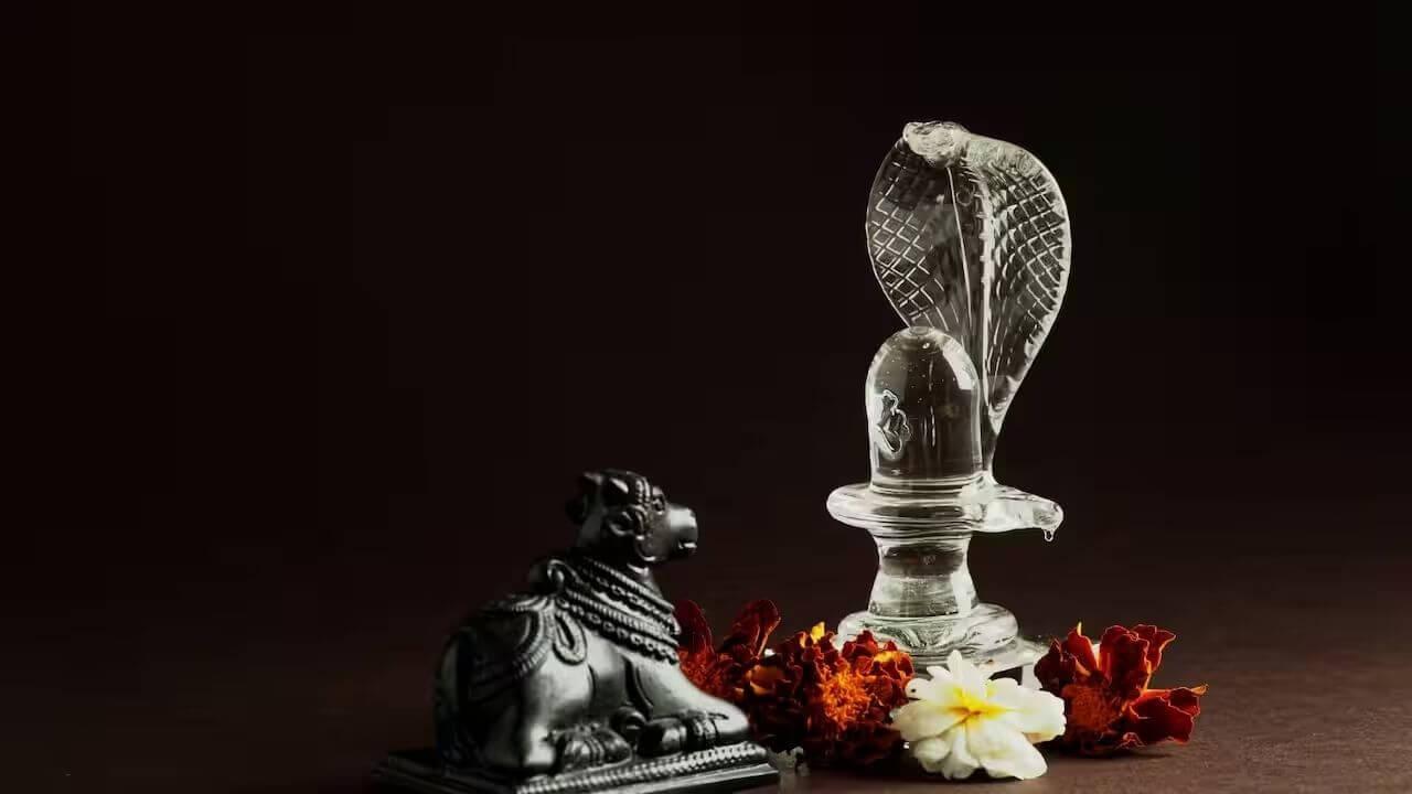 सावन में करें मां गंगा के मंत्रों का जाप, दूर होंगे पितृ दोष और परिवार को मिलेगी शांति