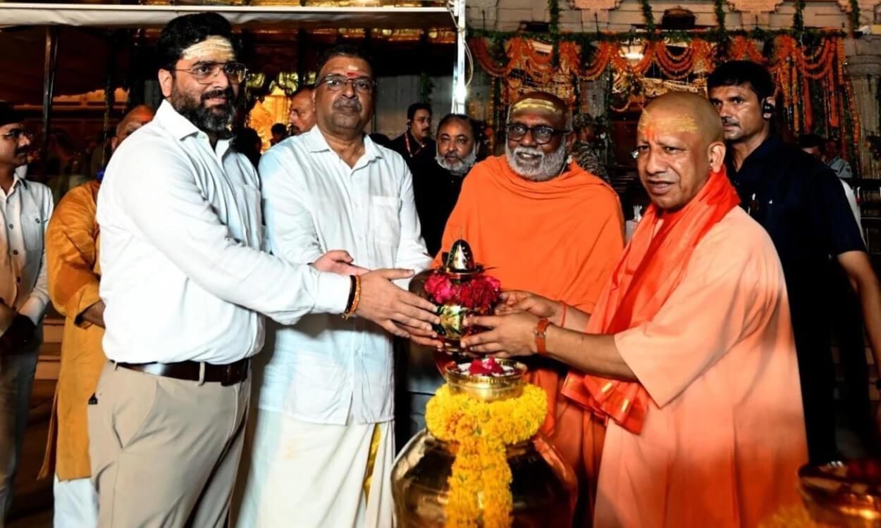 काशी-रामेश्वरम के बीच तीर्थ जल और रेत का आदान-प्रदान, सीएम योगी ने कहा- सनातन परंपरा को मिल रहा संस्थागत स्वरूप