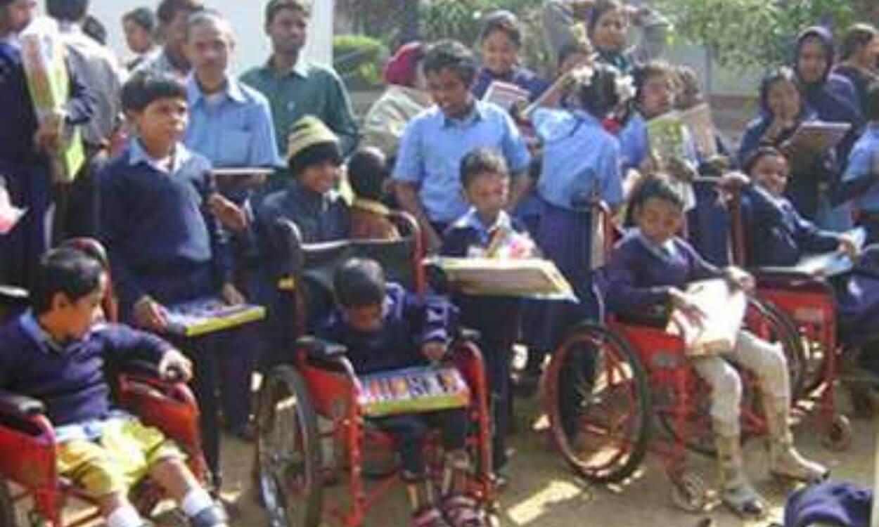 योगी सरकार का बड़ा फैसला, यूपी में इन बच्चों को स्कूल आने-जाने के लिए मिलेगा 600 रुपये का भत्ता