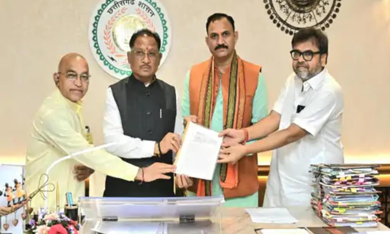 मनेंद्रगढ़ में हजारों लोगों को जमीन का पट्टा नहीं, राजस्व विभाग की गलती से बना लीज एरिया