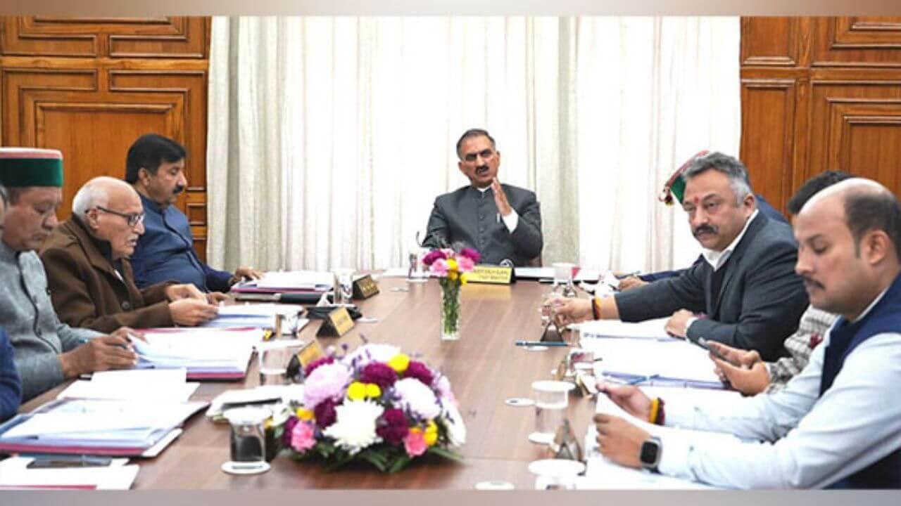 हिमाचल सरकार की कैबिनेट मीटिंग में बड़ा फैसला, आपदा में घर गिरने पर मिलेगी 7 लाख रुपए की मदद!