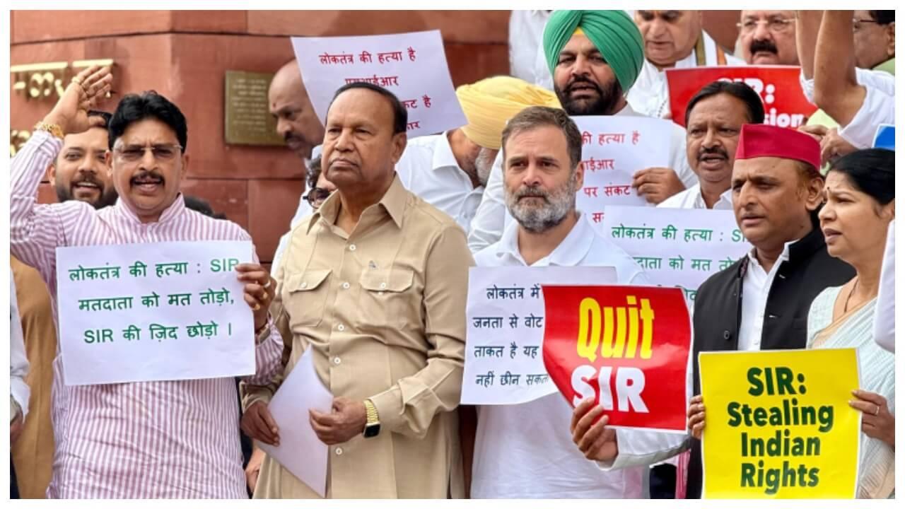 संसद मानसून सत्र का दूसरा दिन भी हंगामेदार, बिहार वोटर लिस्ट पर विपक्ष का जोरदार विरोध