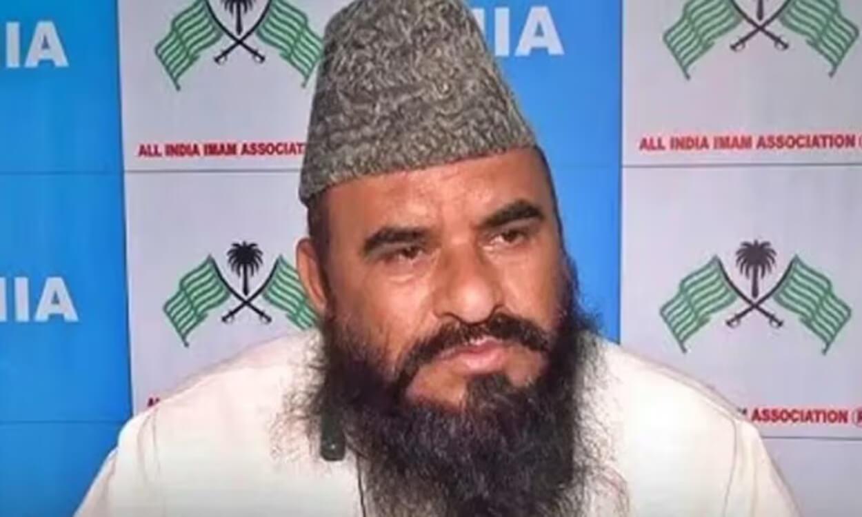 मौलाना साजिद रशीदी को थप्पड़ मारने वाले सपा कार्यकर्ताओं पर FIR, रशीदी पर भी केस दर्ज