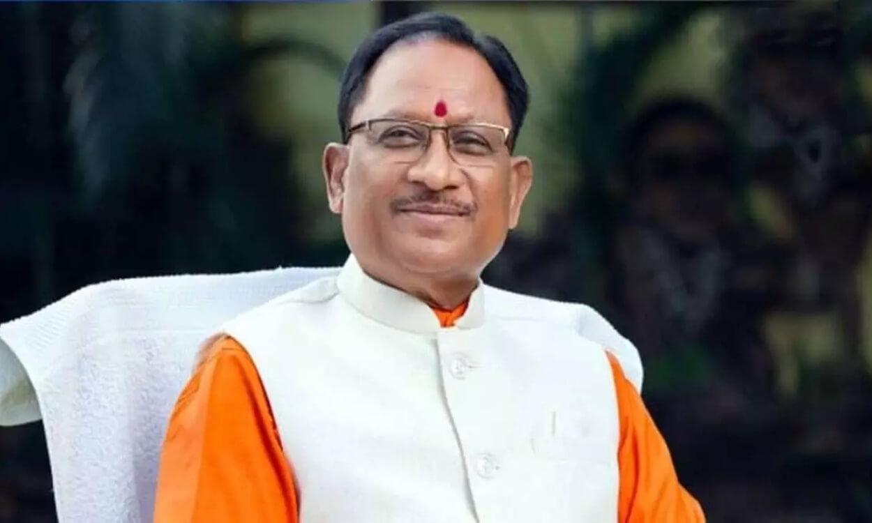 सावन के तीसरे सोमवार भोरमदेव में गूंजा भक्ति का स्वर, सीएम साय ने की पुष्पवर्षा, बोले- गर्व का विषय है शिवभक्तों से जुड़ना