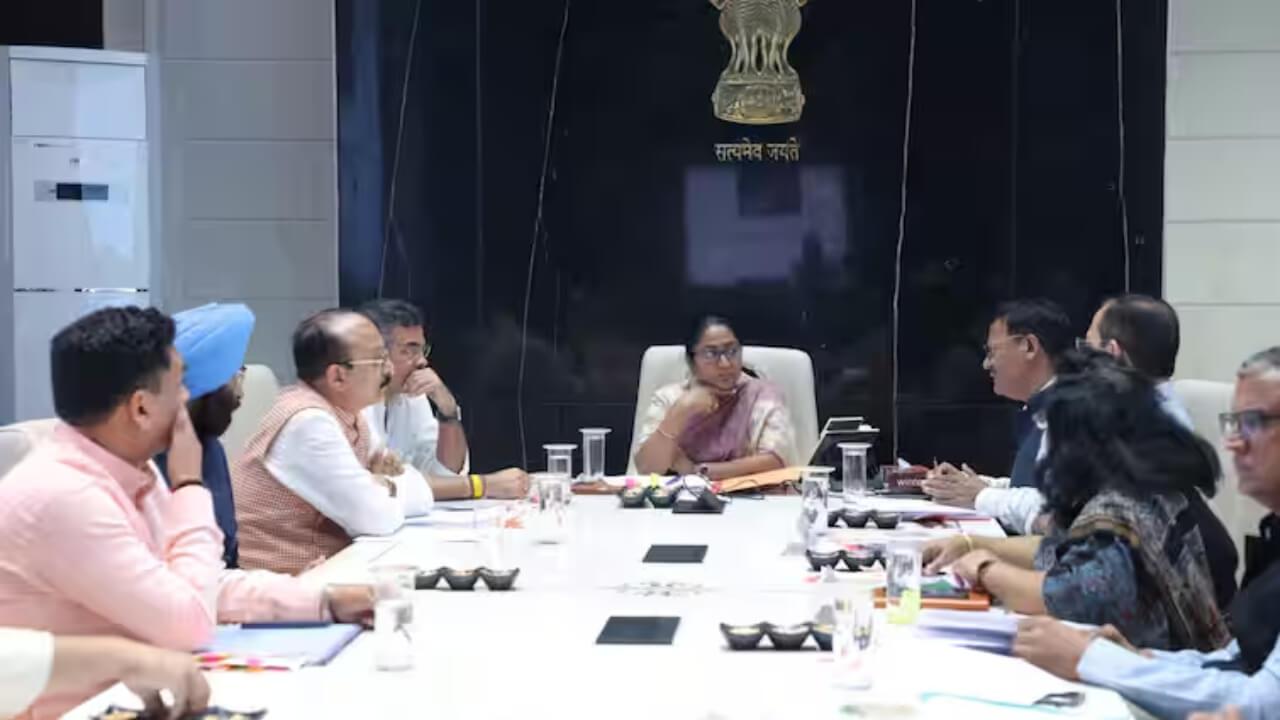 दिल्ली सरकार ने ‘हौसलों की उड़ान’ योजना को दी मंजूरी, युवाओं को मिलेगा हुनर दिखाने का मंच