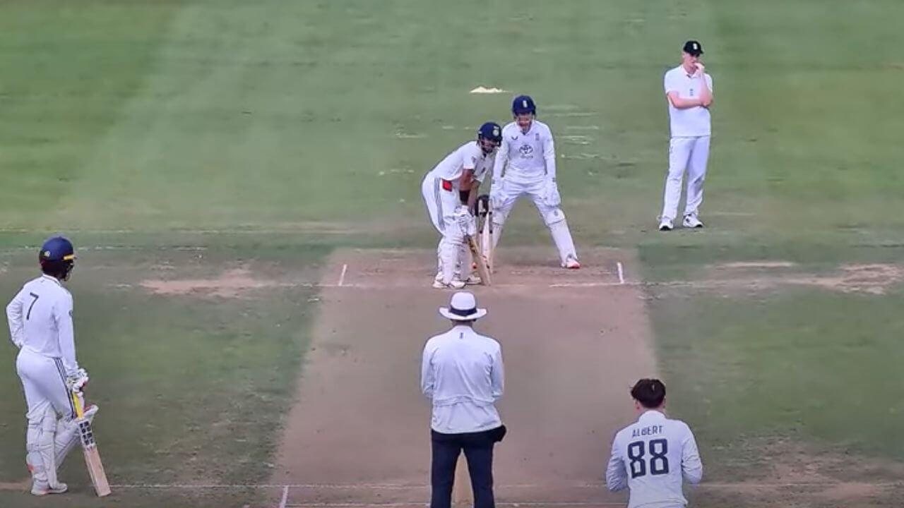 18 साल के भारतीय खिलाड़ी ने इंग्लैंड में जड़ा शतक, जमकर लगाए चौके-छक्के