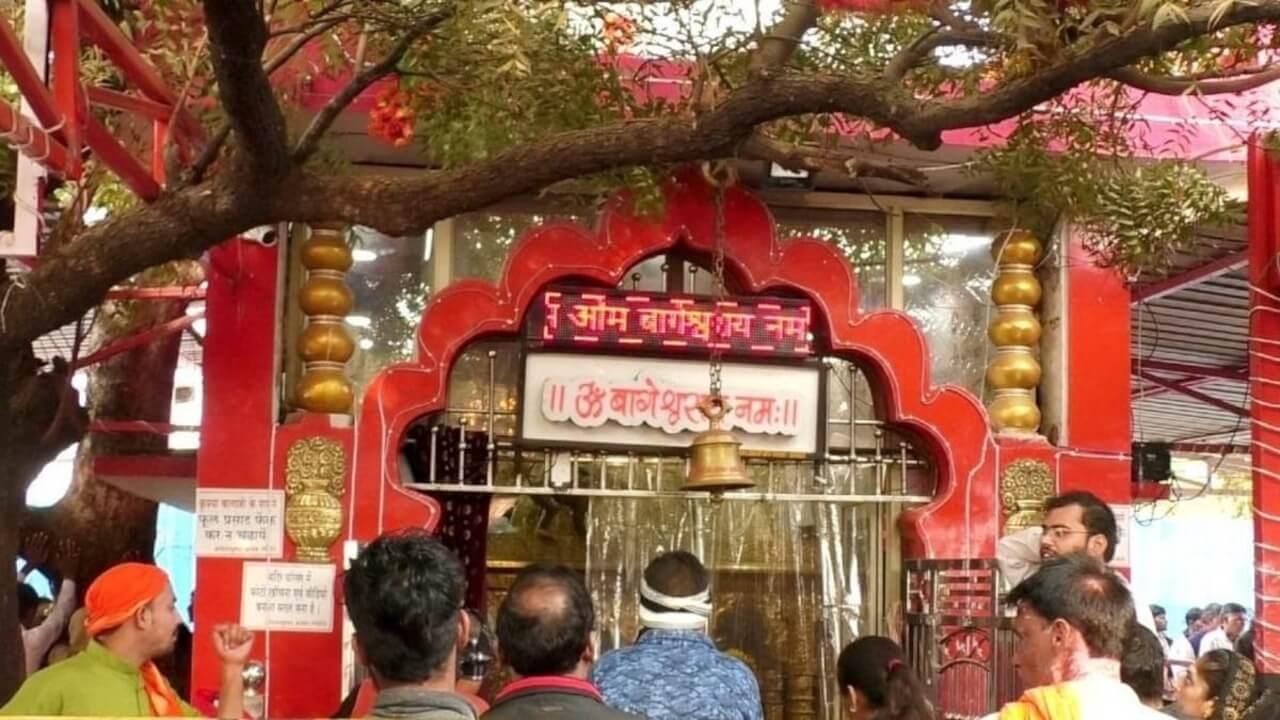 मध्य प्रदेश के बागेश्वर धाम में फिर हादसा, दीवार गिरने से 1 की मौत, 10 घायल
